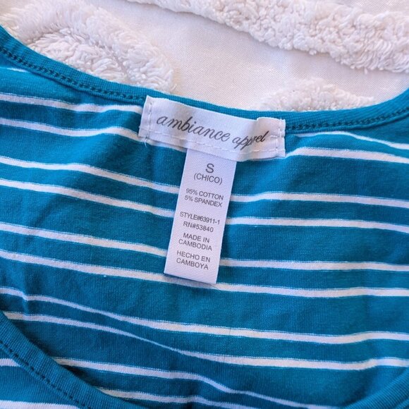 Lot of 3 ambiance apparel Small crop tops EUC - Picture 9 of 10